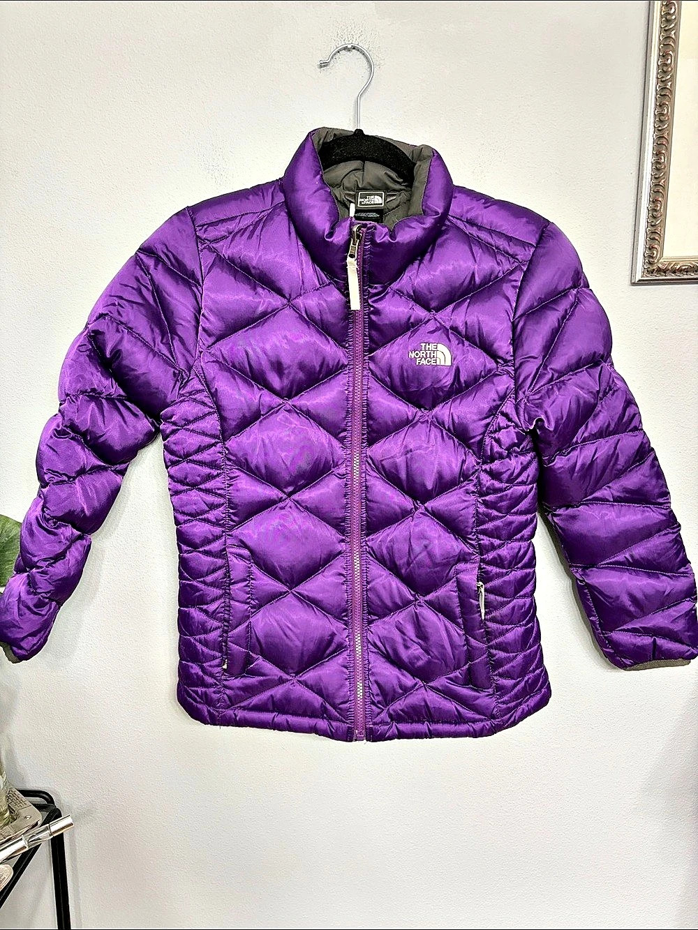 The North Face Girls Aconcagua 550 Down Puffer Jacket Purple Large 14/16